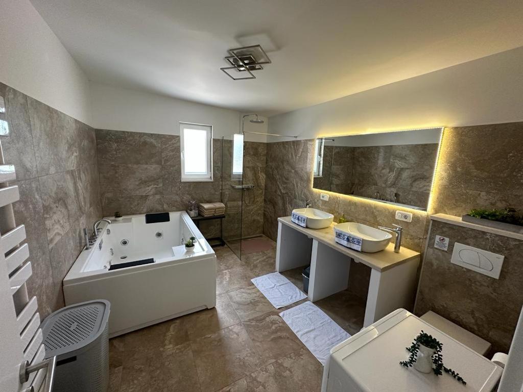 Villa Green Hill, Cista Velika, Imotski 오미스 외부 사진